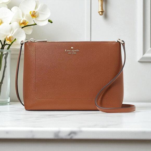 Kate Spade Leila Crossbody Purse in Warm Gingerbread Pebbled Leather KG464 - Picture 1 of 4